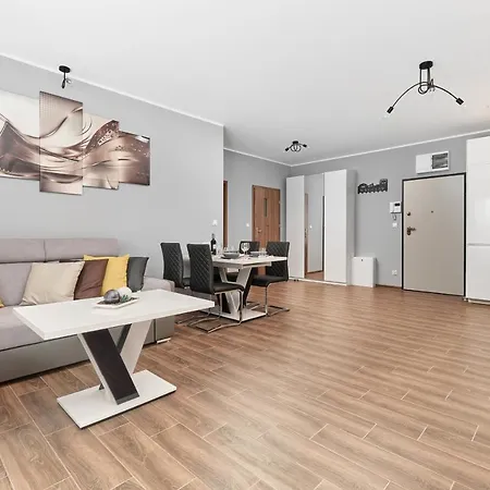 Appartement Jana Pawla Ii With Free Parking By Renters Wrocław