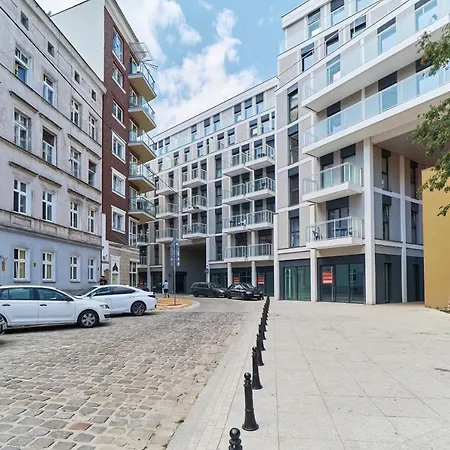 Jana Pawla Ii With Free Parking By Renters Apartment
