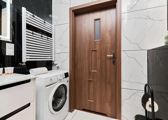 Apartment Jana Pawla Ii With Free Parking By Renters Wroclaw